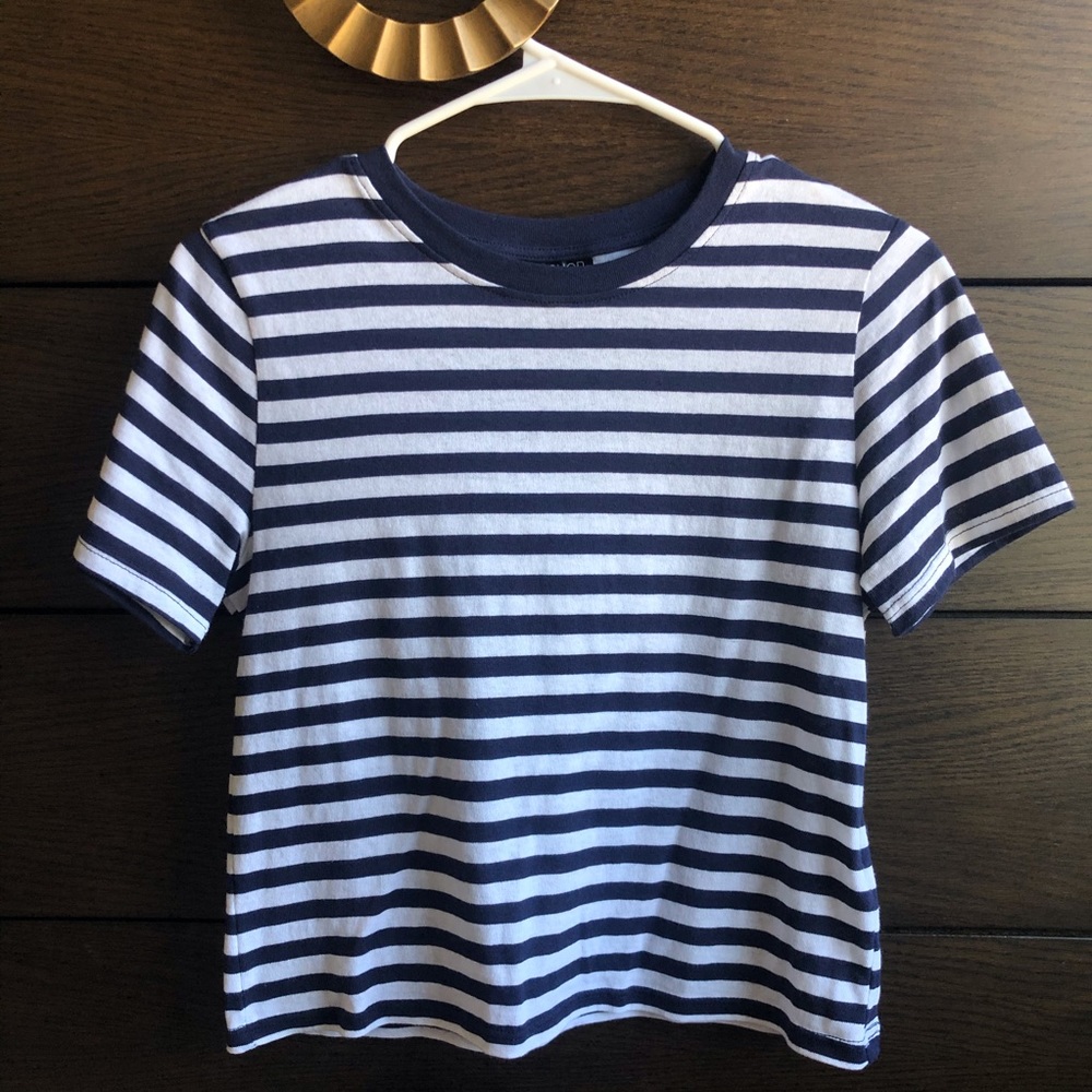 Blue striped cropped tee